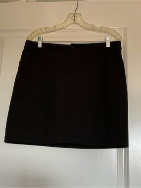 Eddie Bauer Black Skort